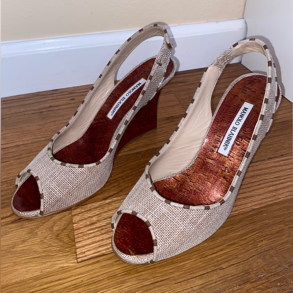 Manolo Blahnik Textured Tan Wedges